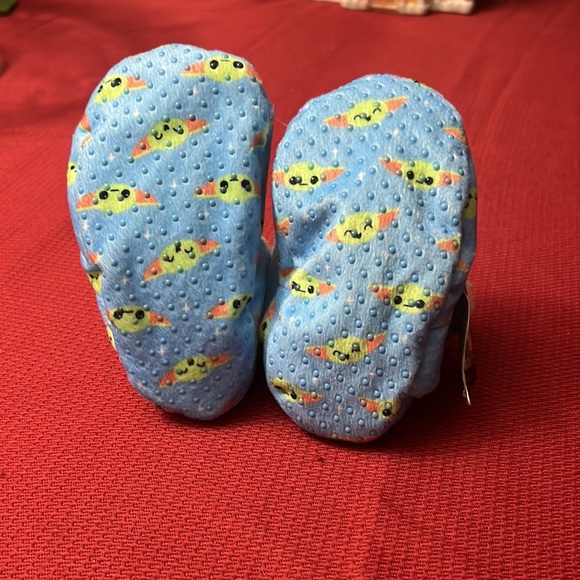 Baby Booties - Picture 6 of 12